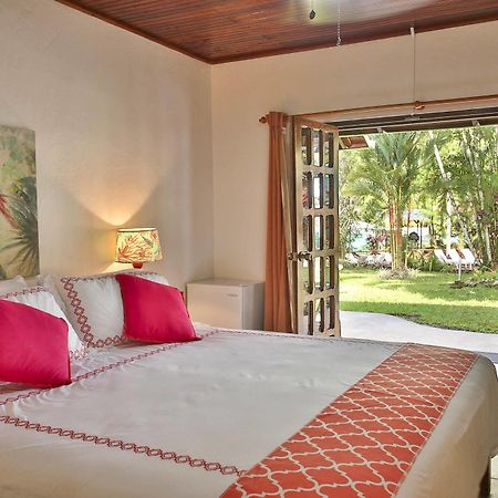Magellan Boutique Hotel Cahuita Exterior photo