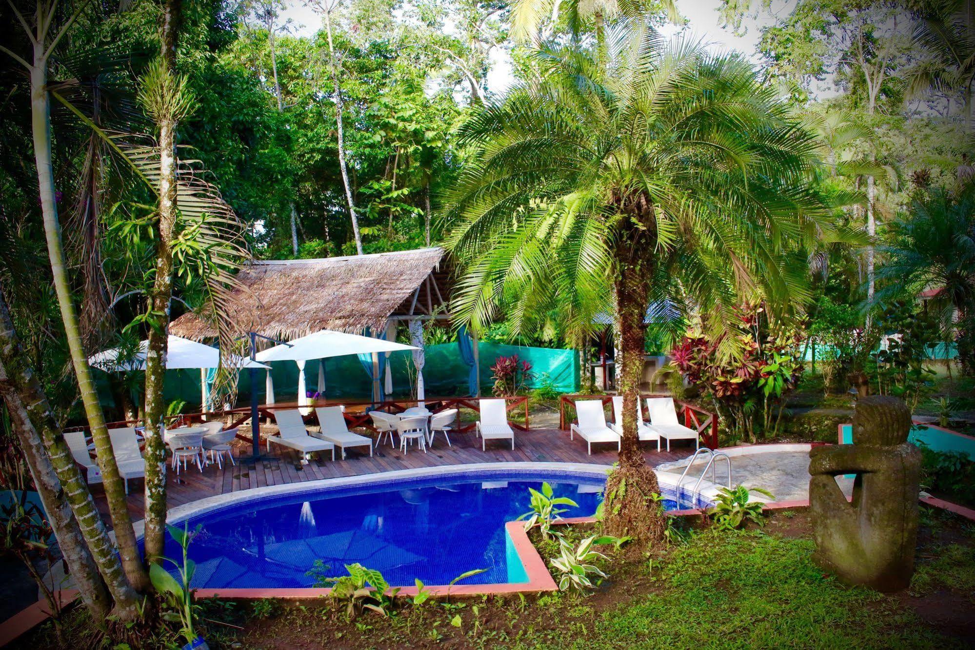 Magellan Boutique Hotel Cahuita Exterior photo