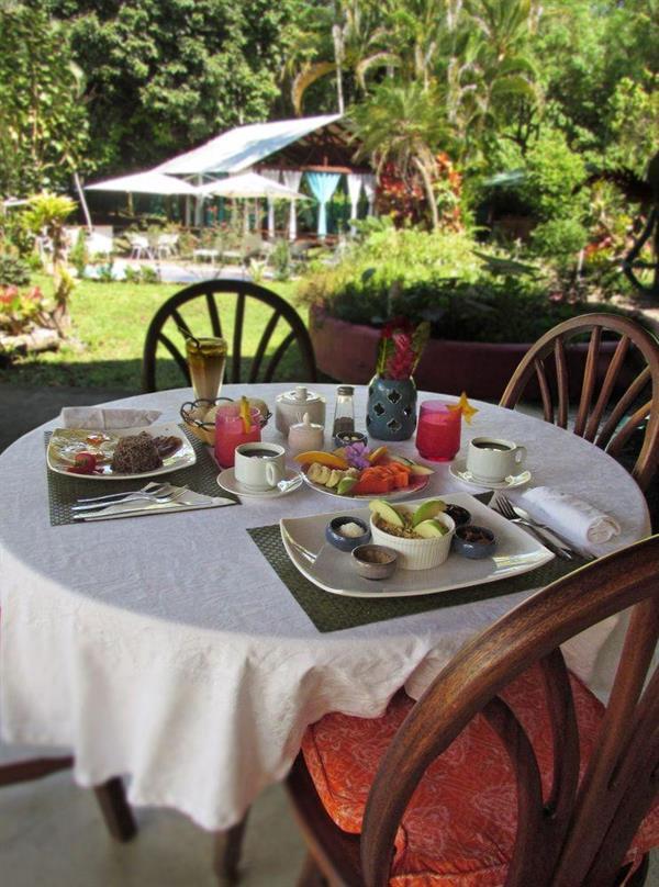 Magellan Boutique Hotel Cahuita Exterior photo